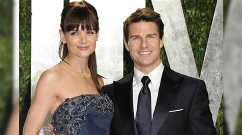 Tom Cruise Is Looking For A New Girlfriend