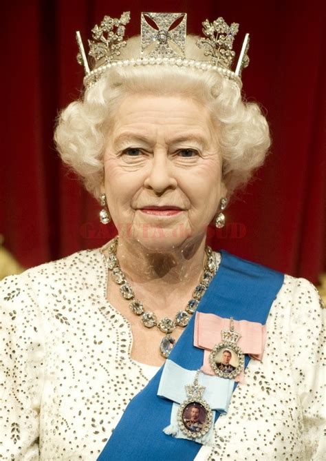 Regina Elisabeta A Ii A A Regatului Unit Al Marii Britanii și Irlandei