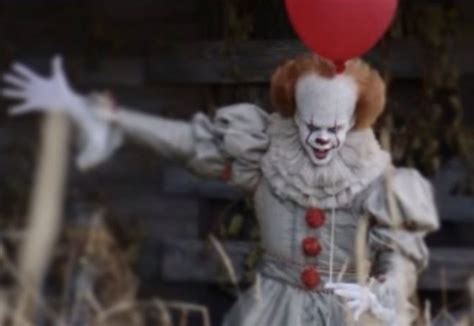 It Nuova Spaventosa Foto Dal Set Per Pennywise Spetteguless