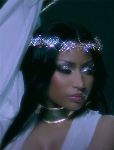 Bild über Schön In Nicki Minaj Von 𝐒𝐎𝐏𝐇𝐈𝐄 𝐆𝐑𝐀𝐍𝐀𝐓𝐇 In 2020 Bad Girl Aesthetic Nicki Minaj