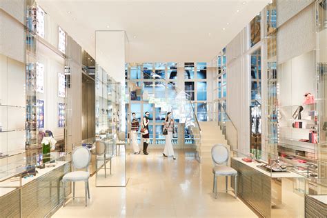 0,30 km hat gerade geschlossen. Dior Filiale an der Kö - Pariser Flair in Düsseldorf