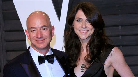 Jeff Bezos Divorce Finalized By Seattle Area Judge