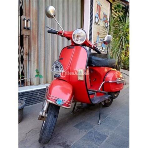 Selalu saja bengkel cat velg seperti ini ramai dikunjungi terutama oleh anak muda yang senang dengan modifikasi tampilan motornya. Motor Bekas Vespa New PX Exclusive2 1995 Mesin Oke Surat ...