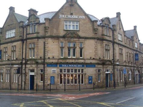 1878 guest reviews will help you find your perfect stay. Lunesdale CAMRA: Toll House Inn (Lancaster)