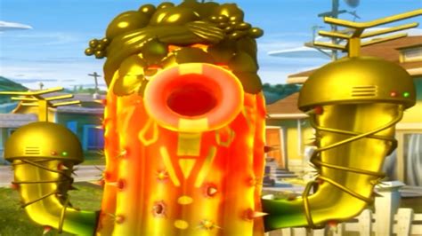 She developed a strong friendship with garlic, to the point she gutted him, put a cpu unit inside and made him her personal drone. Plants vs. Zombies: Garden Warfare - Golden Cactus - YouTube