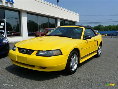 2004 Screaming Yellow Ford Mustang V6 Convertible 49799168 Photo 5