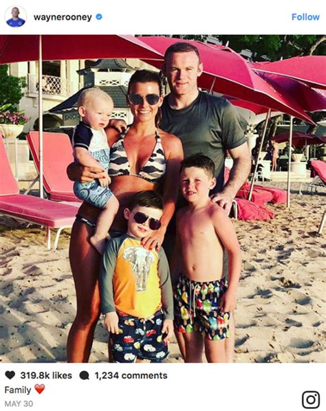 Coleen rooney is an english celebrity columnist, writer and fashion icon, who is best known as the wife of celebrated england footballer, wayne rooney. Coleen and Wayne Rooney confirm they're expecting baby ...
