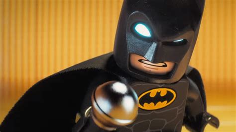 Lego Batman Movie Teaser Trailer Takes Us Inside The Brick Batcave Cnet