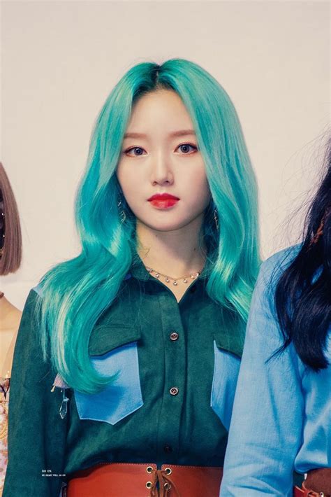 Gowon Pics 🦋 On Twitter Gowon Loona Pretty Kpop Hair