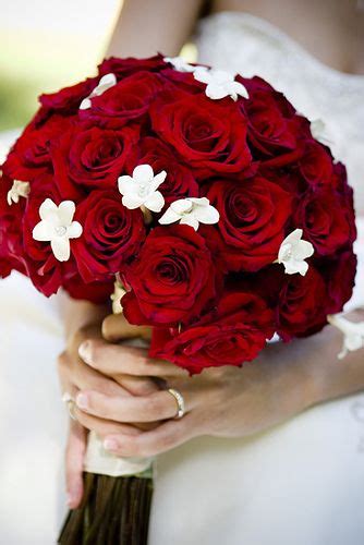 Buy hawesome white sunflowers artificial flowers 7 pcs faux silk sunflowers bouquet fake real touch long stems floral for wedding party centerpieces home decoration(autumn white): Bouquet Bridal: Red Roses and Small White Flowers Bouquet