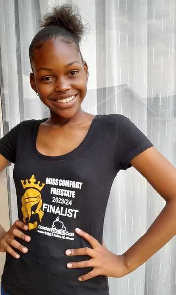 Lesedi Sehlabi Miss Comfort Freestate Public Choice 2022 Pageant