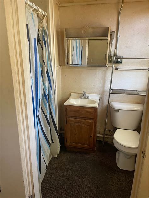 1 bedroom ALL utilities included Clinton Ia - Property Rentals