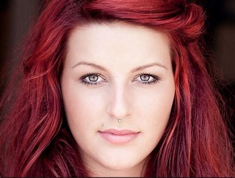 Sandy brown hair color is a light, cool or neutral beige shade. Best Hair Colors for Cool Skin Tones, Red, Blonde, Chart ...