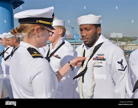 Navy Whites Stock Photos & Navy Whites Stock Images - Alamy