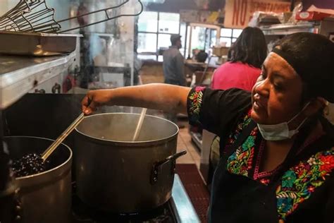 This Award Winning South Bronx Restaurant Turns Into Soup Kitchen To Help The Poor