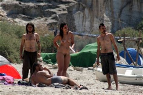 Forumophilia Porn Forum Nudists Voyeur Camping Beach Photo Hq