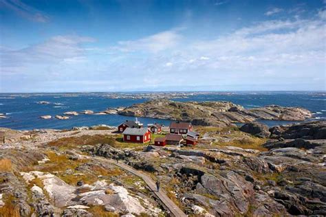 Island Hoppingin Scandinavia