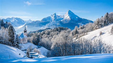 Windows 10 original wallpaper in red in 4k resolution. 4K Winter Wallpaper (28+ images)