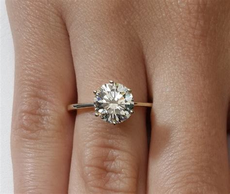 Ct Round Cut Diamond Solitaire Engagement Ring Ara Diamonds