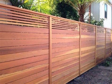 The design of the fence itself can adjust to the architectural design of the house. Top 70 Best Wooden Fence Ideas - Exterior Backyard Designs ...