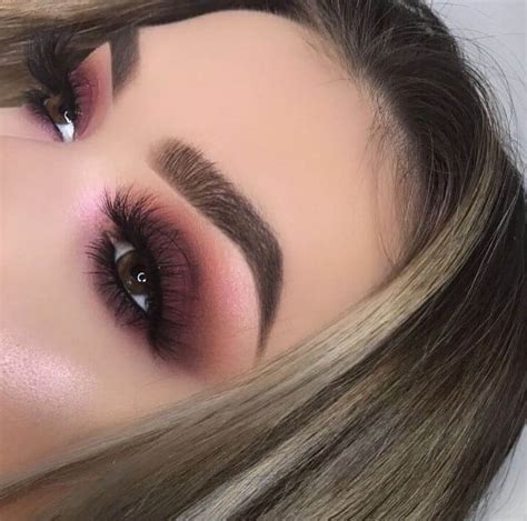 While brown eyes can rock any eyeshadow, there are a few that rise above the rest. 45 Brown Eye Makeup Looks You Should Definitely See - BelleTag