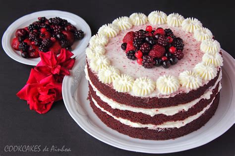 Cookcakes De Ainhoa Red Velvet Naked Cake