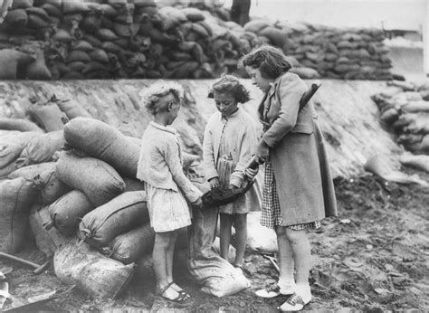 When Thousands Of Children Fled To Devon At The Start Of Ww2 Devon Live