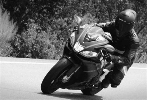 It will be the first time a big. Skully AR-1 : Vertically Integrated Smart HUD Motorcycle ...
