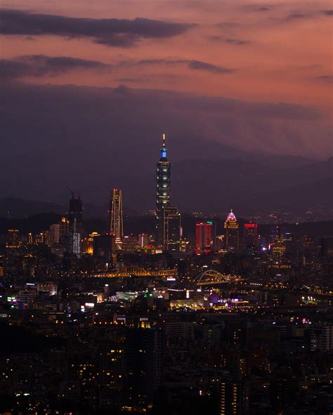 Taipei Views At Sunset Rtaiwan