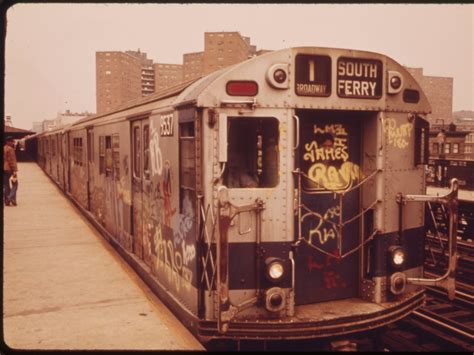What The Nyc Subways Were Like In The 1970s Business Insider