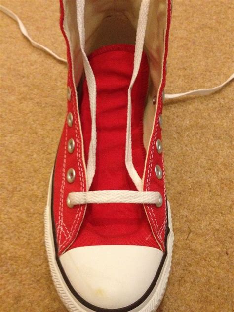 How to bar lace vans is the easiest yet trickiest method to get done with the subject with as much ease as possible. How to Bar Lace Converse Chuck Taylor's | Recipe | How to ...