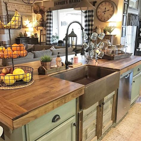 Let's take a look at some of the best stainless steel. 26 Farmhouse Kitchen Sink Ideas and Designs for 2020