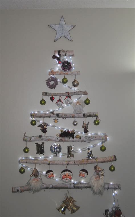 See more ideas about christmas wall decor, wall decor, christmas. 40 Christmas Wall Decorations Ideas - Decoration Love