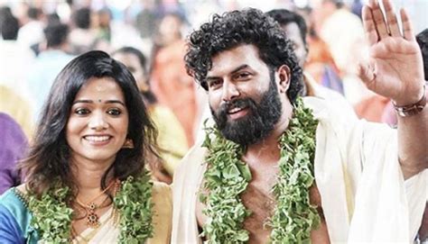 Go on to discover millions of awesome videos and pictures in. Sunny Wayne Gets Secretly Married With Childhood Friend ...