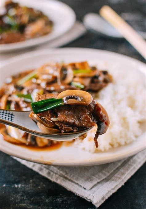 Beef And Mushroom Stir Fry Rice Plate The Woks Of Life