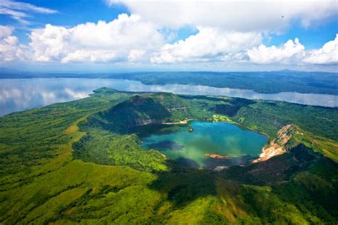 Taal Volcano In Tagaytay Travel To The Philippines