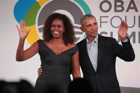 Barack And Michelle Obama Buy Marthas Vineyard Compound Vacation Home