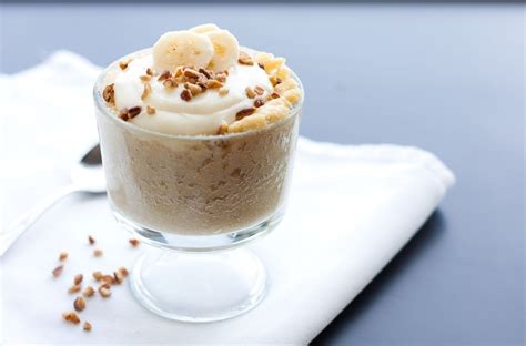 This chocolaty fudgy treat is truly decadent and great for nights when i need a yummy dessert that is ready in less than 10 minutes! Banana Mug Cake with Simple Cream Cheese Frosting ...