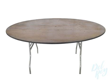 The 72 inch round table has a huge space in the middle so you need a wider centerpiece. 72 Inch Round Table | The Party Rentals Resource Company