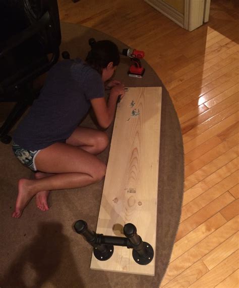 Take a look at the super easy tutorial and learn how to make one by yourself. Industrial Bench: How to Build a Wooden Bench with Pipe Legs