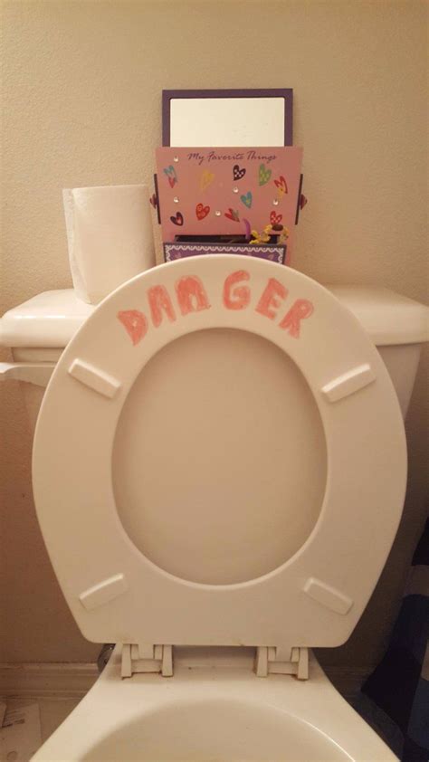 Girl Makes Hilarious Toilet Hack After Dad Continues To Leave The Seat