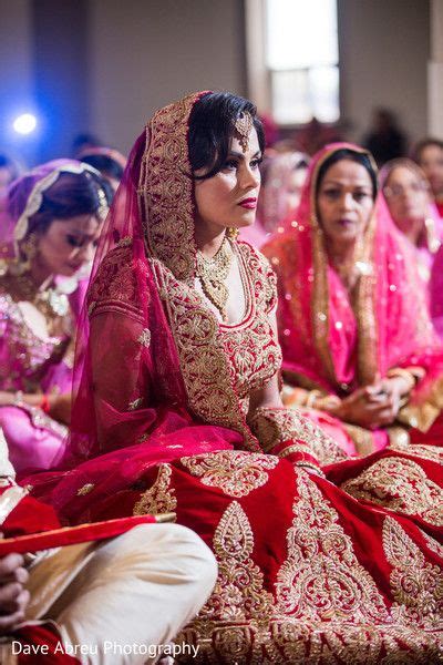 lovely capture of indian bride gallery photo 156493 inde