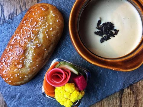 25+ of the Best Vegan Restaurants in Philadelphia (a Foodies Guide