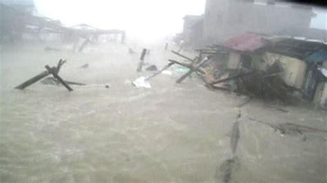 Typhoon Haiyan Storm Surge Destroys House In Seconds Bbc News