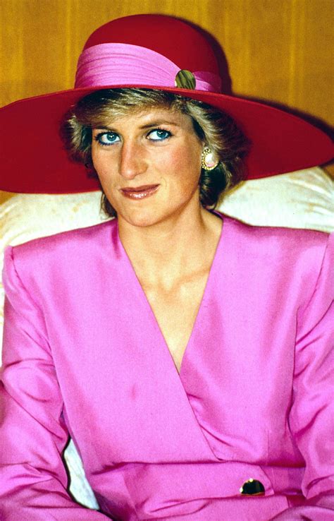 Pretty In Pink Princess Diana Fashion Princess Diana Pictures