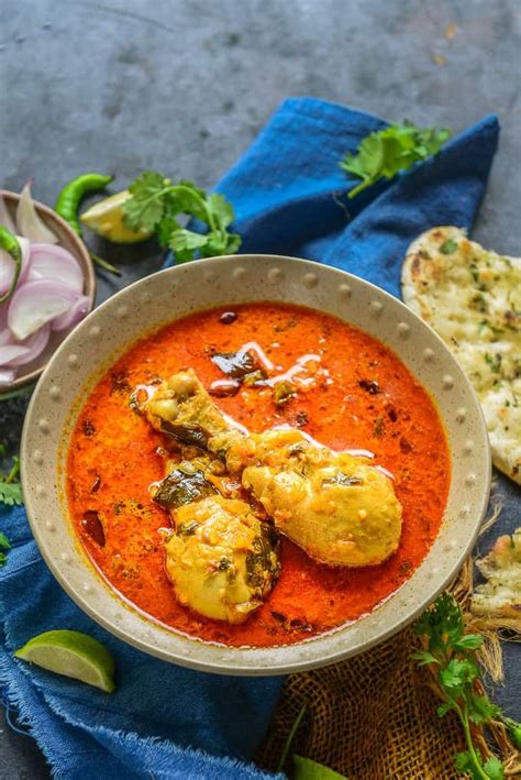 Some happy moments we spent with my family during our last visit to india and another golden opportunity where we relished papa's world famous chicken curry. Coconut Curry Chicken is a creamy Indian curry dish made ...