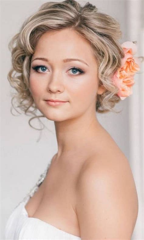 Think a fab wedding hairdo is all about a mane to die for? 30 Short Wedding Hairstyle Ideas So Good You'd Want To Cut ...