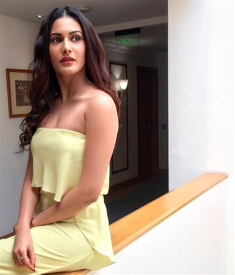 Actor rohit pathak good looking pics. Hot Beautiful Actress Amyra Dastur Latest HD Images 2017