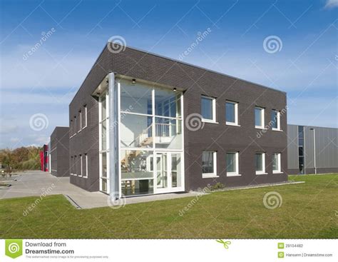 Contemporary Small Office Building Design Img Gimcrackery