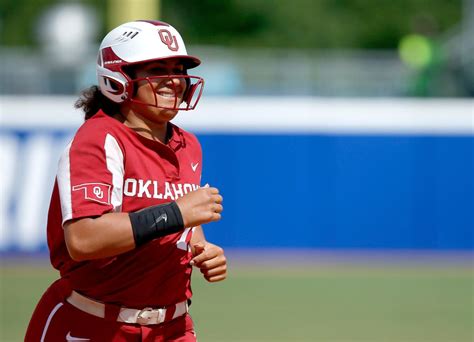 Former OU Softball Star Jocelyn Alo Named 2021 22 Big 12 Female Athlete